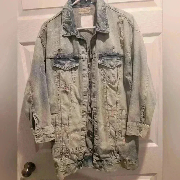 ZARA JEAN JACKET MED - Picture 1 of 7